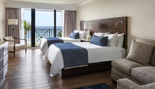 Queen Room with Sea View