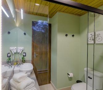 Queen Suite