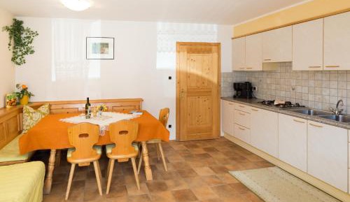 Two-Bedroom Apartment with Terrace (4 Adults)