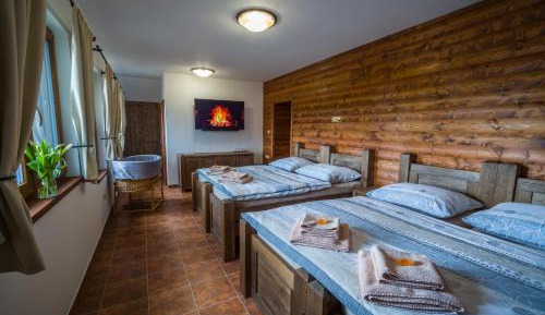 Quadruple Room with Shower