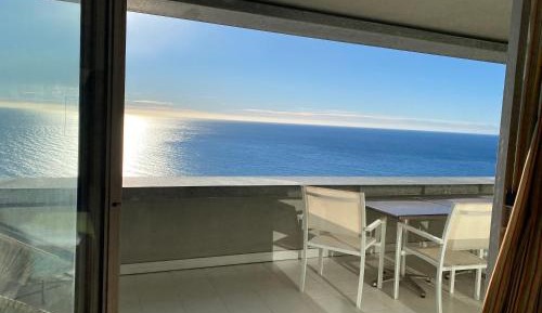 Apartment with Sea View 143