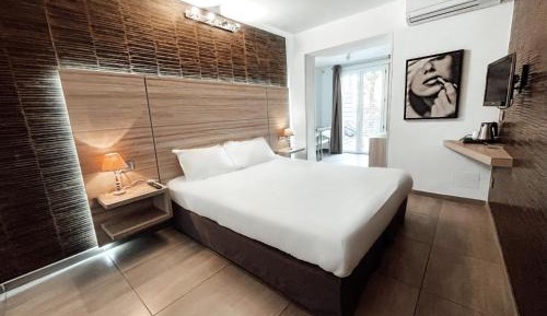 Superior Double Room with Terrace