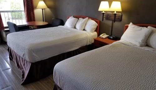 Deluxe Double Room with Two Double Beds - Non-Smoking