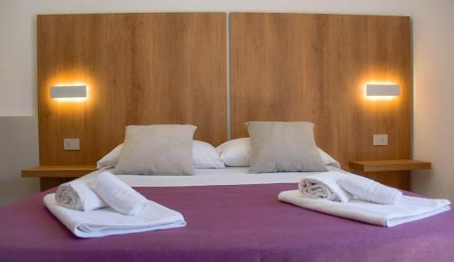 Deluxe Single Room