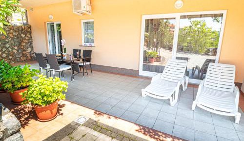 Apartment with Terrace