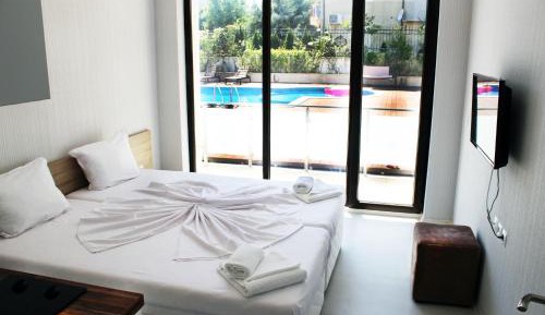 Double Room with Pool View