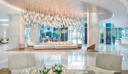 ADA Accessible - Ocean Front Queen Suite