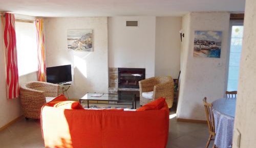 Three-Bedroom Cottage