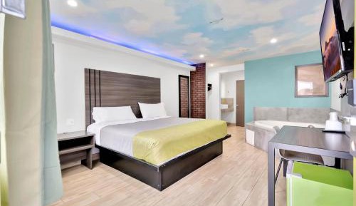 King Room with Spa Bath