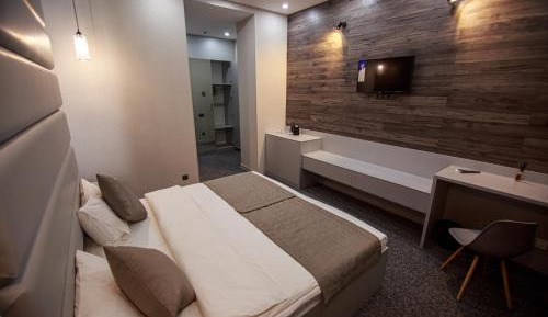 Twin Room with City View