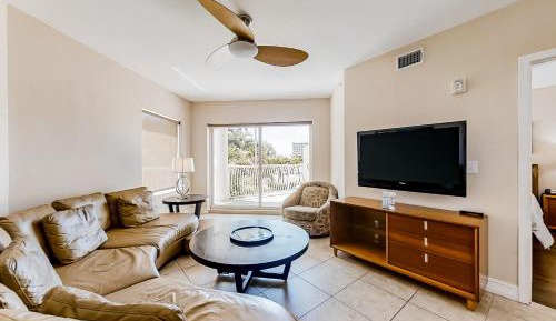 Two Bedroom Apartment 