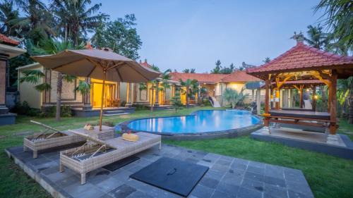 Villa with Private Pool