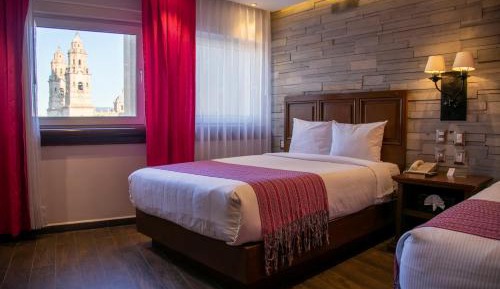 Superior Twin Room with City View