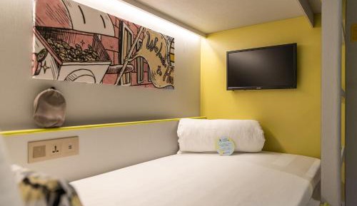 Standard Quadruple Room Without Window
