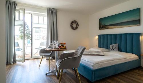 Deluxe Double Room with Balcony