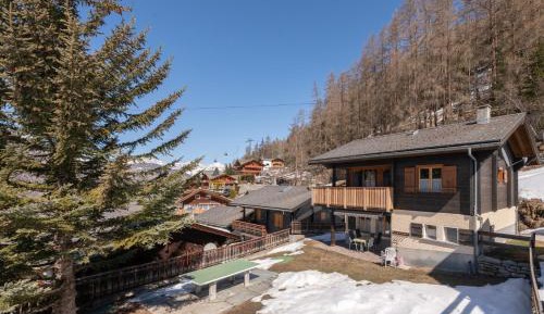 Three-Bedroom Chalet