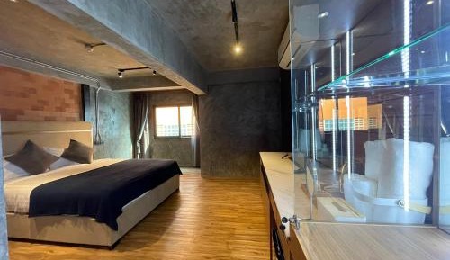 Superior King Room