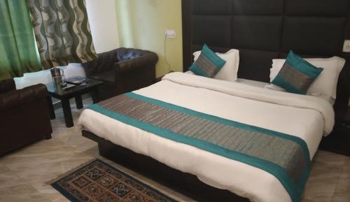 Triple Room with Mountain View