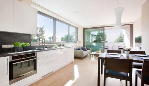 One-Bedroom Park View Apartment 