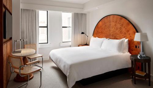 Deluxe King 1 Bed