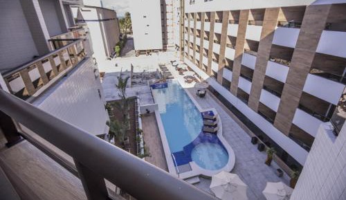 Apartment with Pool View E