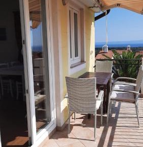 Apartment with Sea View