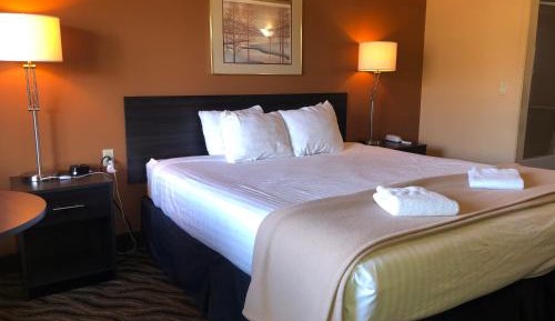 King Room with Lake View