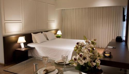 Suite with Hot Tub