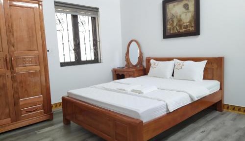 Large Double Room