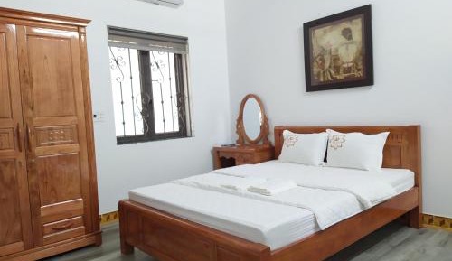 Standard King Room