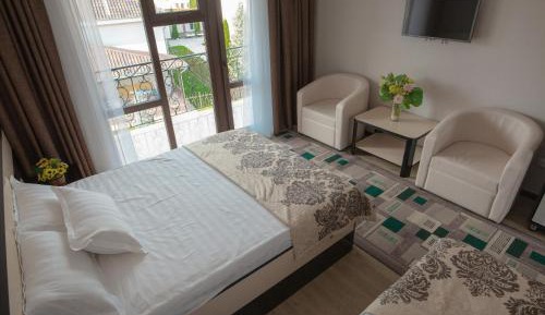 Triple Room with Balcony