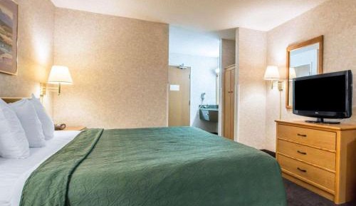 Suite, 1 King Bed, Non Smoking