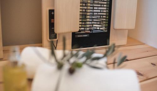 Deluxe Suite with Spa Bath