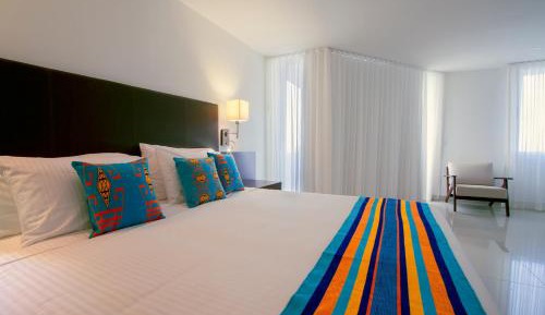 Double or Twin Room with Sea View