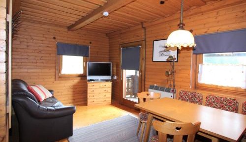 One-Bedroom Holiday Home