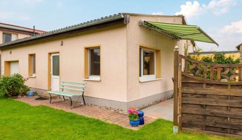 One-Bedroom Bungalow