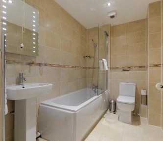 Deluxe Family Suite