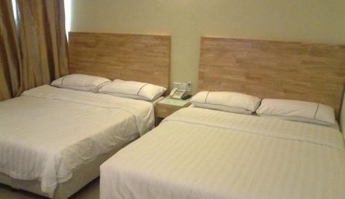 Quadruple Room with Bathroom