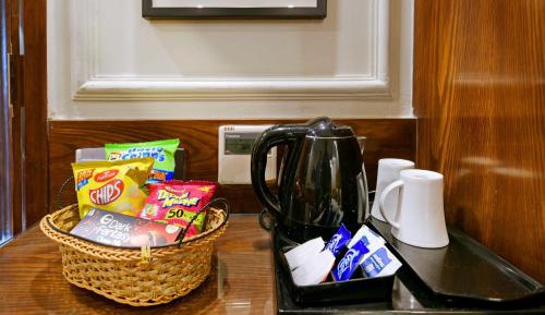Family Suite with free Airport pickup
