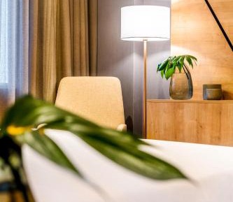 Premium Executive Room with Queen Bed