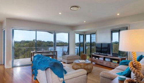 Three-Bedroom Townhouse