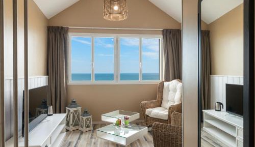 Deluxe Double Room with Sea View
