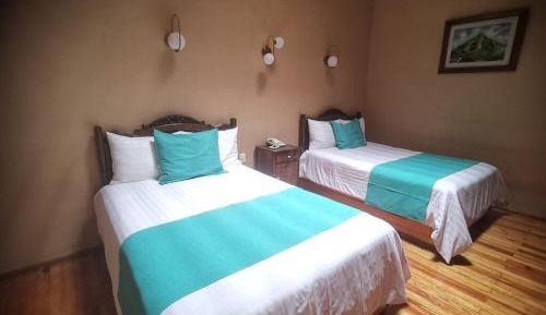 Standard Double Suite