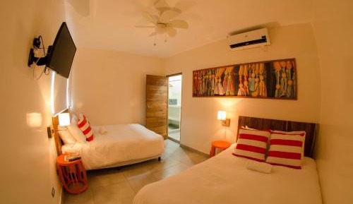 Deluxe Queen Room with Two Queen Beds