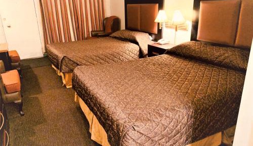 Queen Room with Two Queen Beds - Non-Smoking