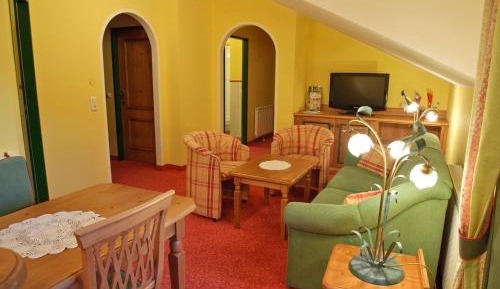 Suite with Mountain View