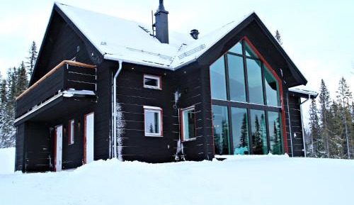 Six-Bedroom Villa 