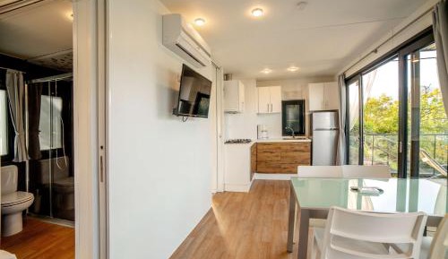 Deluxe Bungalow