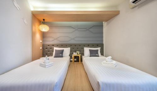 Large Double or Twin Room