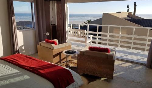 Apartment - Split Level with Ocean View